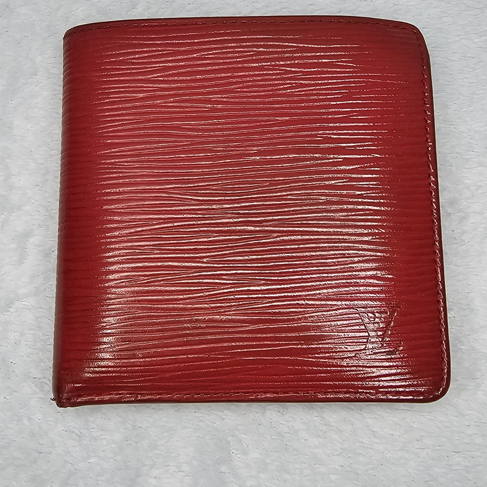 Louis Vuitton Red Epi Wallet - Picture 3 of 12